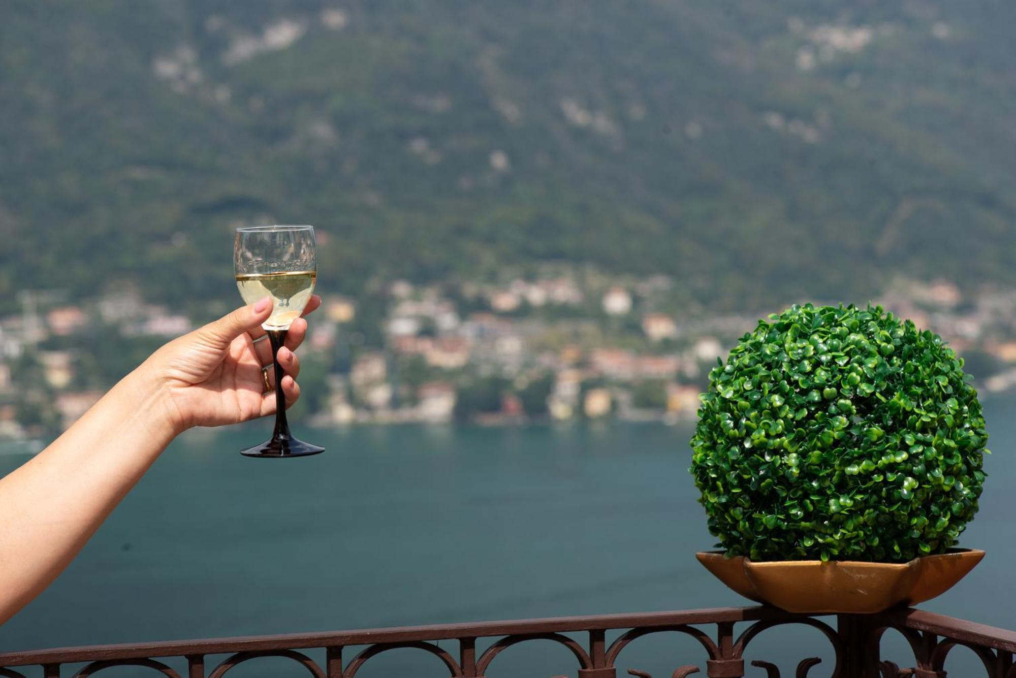 Appartamento "Bella Vista" Sul Lago Di Como Faggeto Lario Zewnętrze zdjęcie